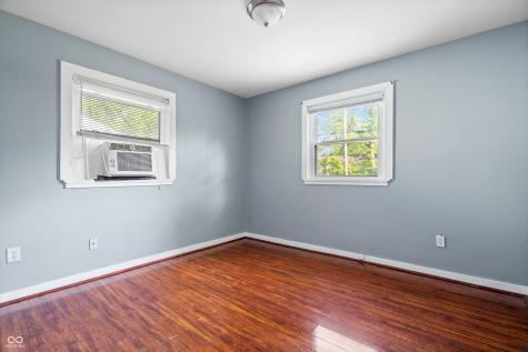 6232 Raleigh Drive Indianapolis IN 46219