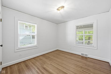4910 N Kenwood Avenue Indianapolis IN 46208