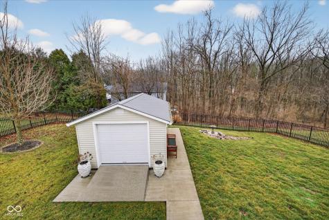 1414 E Commander Court Bloomington IN 47401