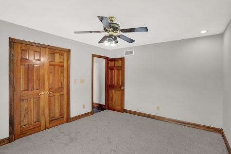 4225 Moss Ridge Court Indianapolis IN 46237