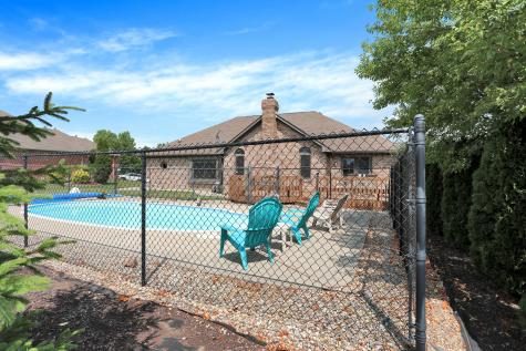 4225 Moss Ridge Court Indianapolis IN 46237