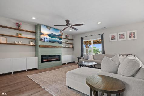 941 Knox Drive Franklin IN 46131