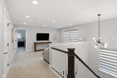 9864 Northern Lights Lane Carmel IN 46280