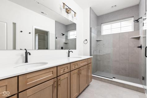 1663 Carrollton Rail Drive Westfield IN 46074