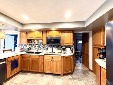 4010 W State Road 32 Crawfordsville IN 47933