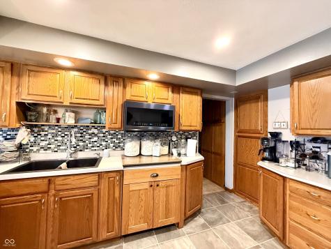 4010 W State Road 32 Crawfordsville IN 47933