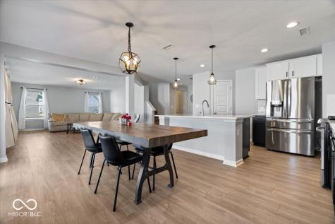 13194 N Landing Circle E Camby IN 46113
