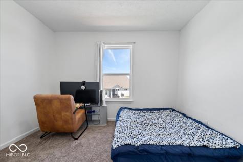 13194 N Landing Circle E Camby IN 46113