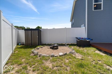 13194 N Landing Circle E Camby IN 46113