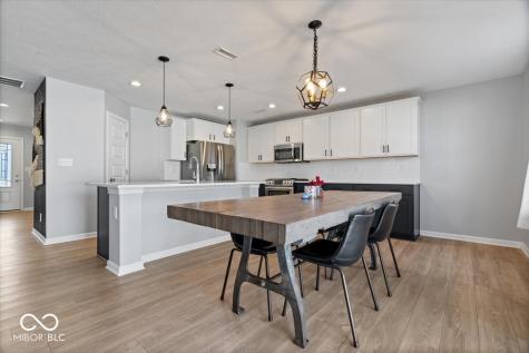 13194 N Landing Circle E Camby IN 46113