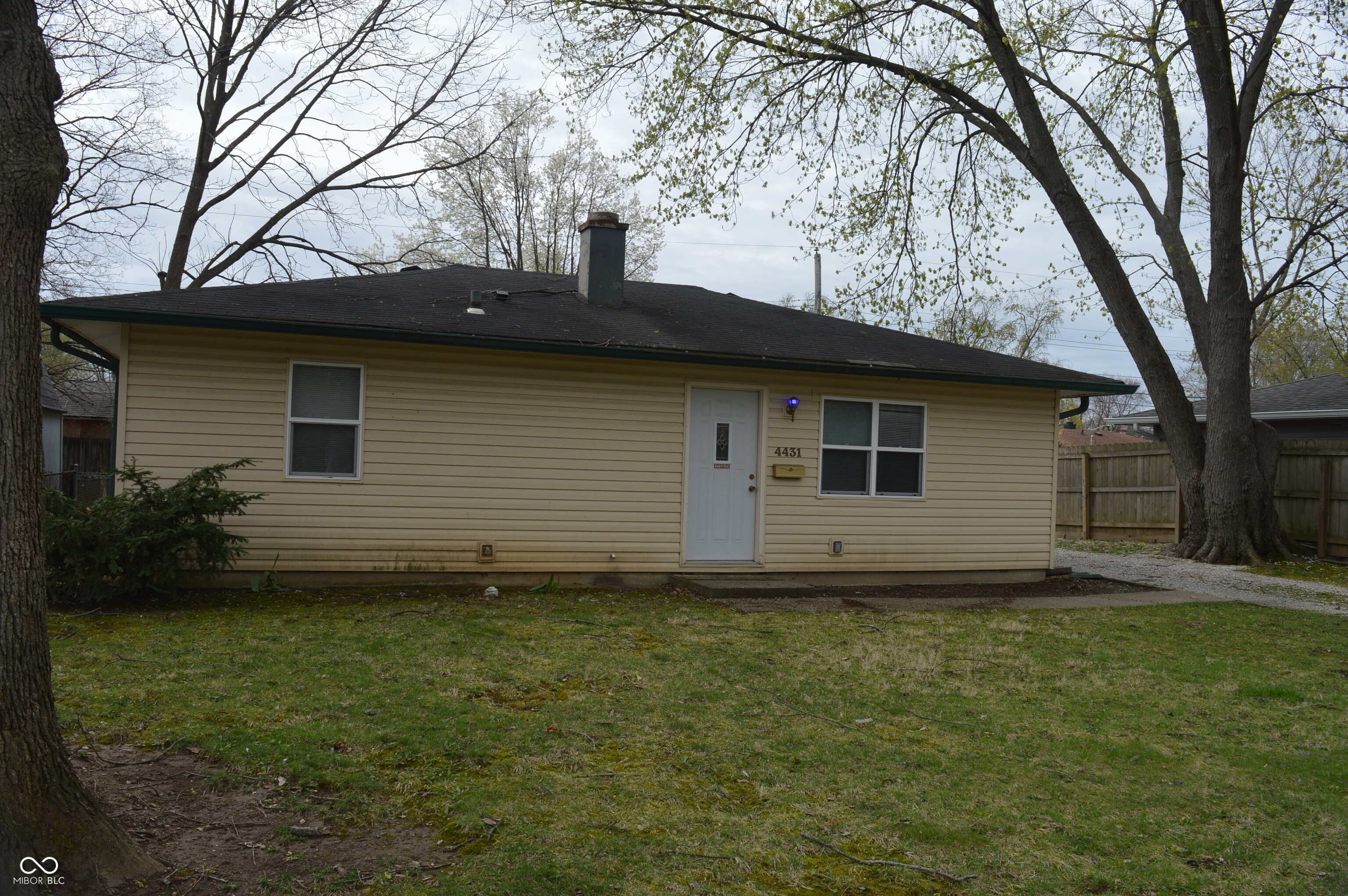 4431 Bertrand Road Indianapolis IN 46222