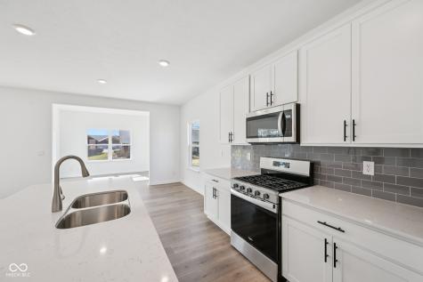 8097 Wesleyan Drive Avon IN 46123