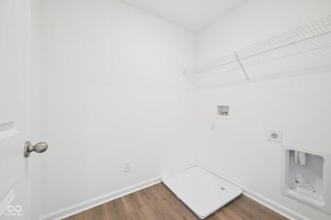 8097 Wesleyan Drive Avon IN 46123