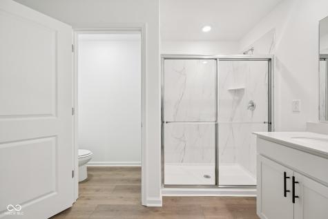 8097 Wesleyan Drive Avon IN 46123