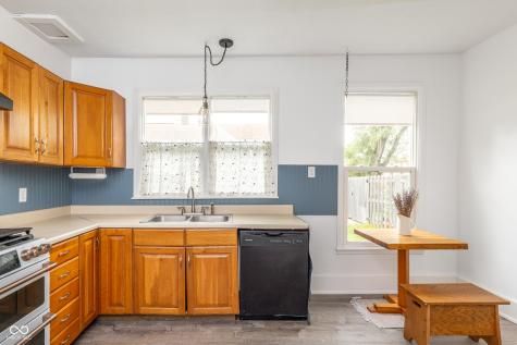 219 W Garden Street Fortville IN 46040