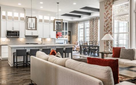 11134 Glen Avon Way Zionsville IN 46077
