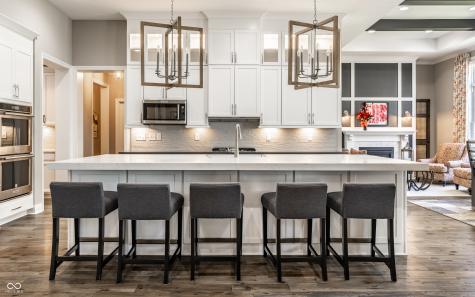 11134 Glen Avon Way Zionsville IN 46077