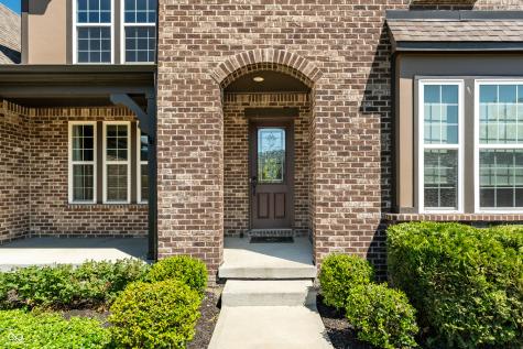 11134 Glen Avon Way Zionsville IN 46077