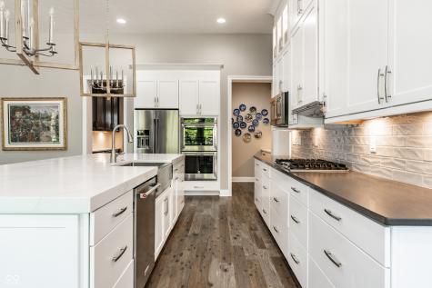 11134 Glen Avon Way Zionsville IN 46077