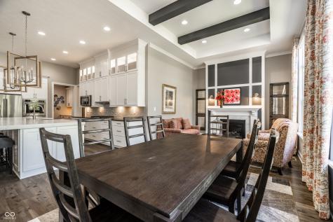 11134 Glen Avon Way Zionsville IN 46077