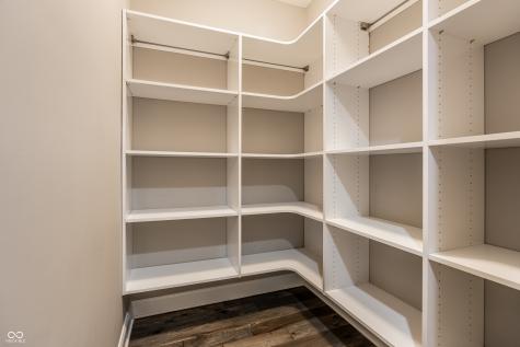 11134 Glen Avon Way Zionsville IN 46077
