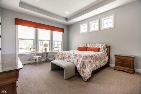 11134 Glen Avon Way Zionsville IN 46077
