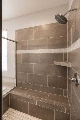 11134 Glen Avon Way Zionsville IN 46077