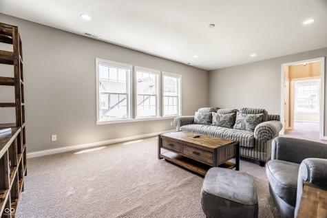 11134 Glen Avon Way Zionsville IN 46077