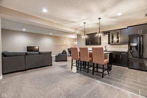 11134 Glen Avon Way Zionsville IN 46077