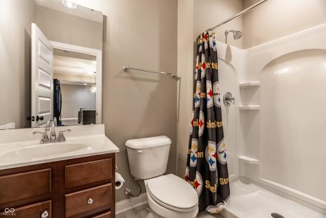 11134 Glen Avon Way Zionsville IN 46077