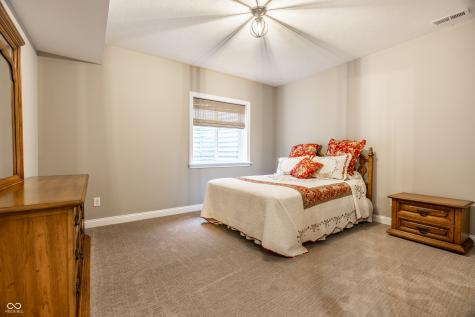 11134 Glen Avon Way Zionsville IN 46077