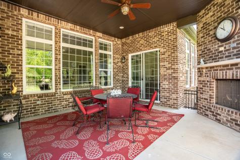 11134 Glen Avon Way Zionsville IN 46077