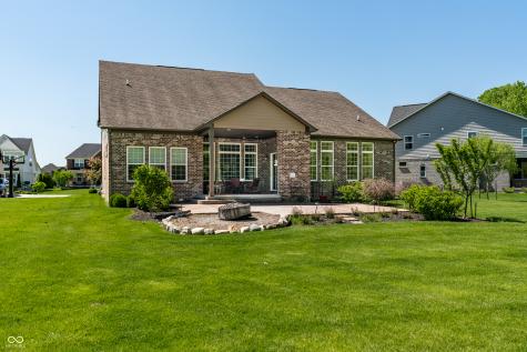 11134 Glen Avon Way Zionsville IN 46077