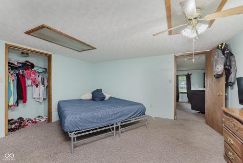 1802 Delphi Avenue Frankfort IN 46041