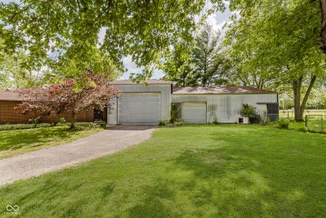 1802 Delphi Avenue Frankfort IN 46041