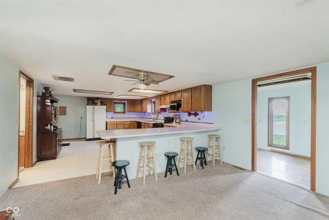 1802 Delphi Avenue Frankfort IN 46041