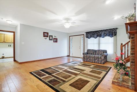 3801 S Cedar Creek Lane New Palestine IN 46163