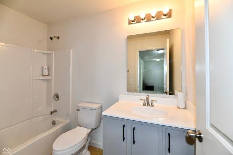 13958 Catalina Drive Fishers IN 46038