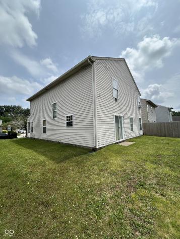 4264 Village Trace Drive Indianapolis IN 46254
