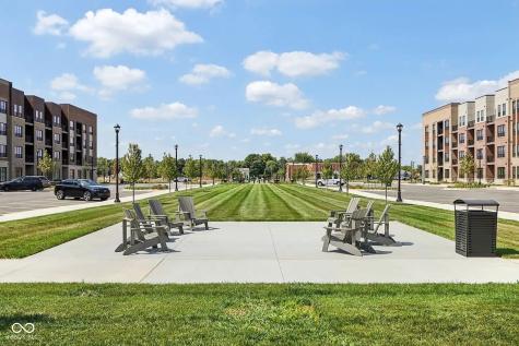 5619 Arcade Boulevard Mccordsville IN 46055