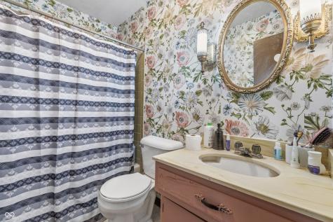 645 Boulder Road Indianapolis IN 46217