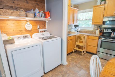115 Brookside Drive Whiteland IN 46184