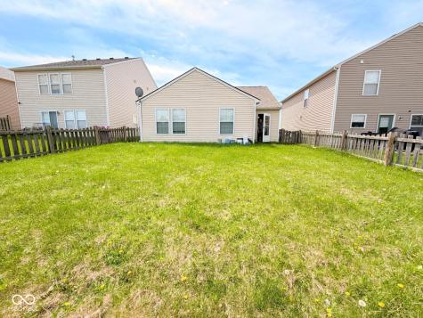 8748 Hosta Way Camby IN 46113