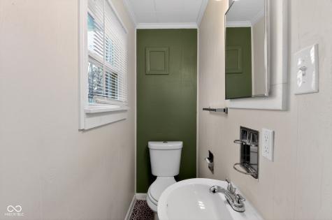 3922 Rookwood Avenue Indianapolis IN 46208