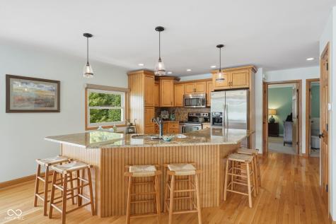 9082 W Tulip Drive Columbus IN 47201
