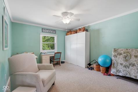 9082 W Tulip Drive Columbus IN 47201