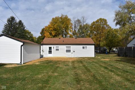 1927 Ruth Drive Indianapolis IN 46240