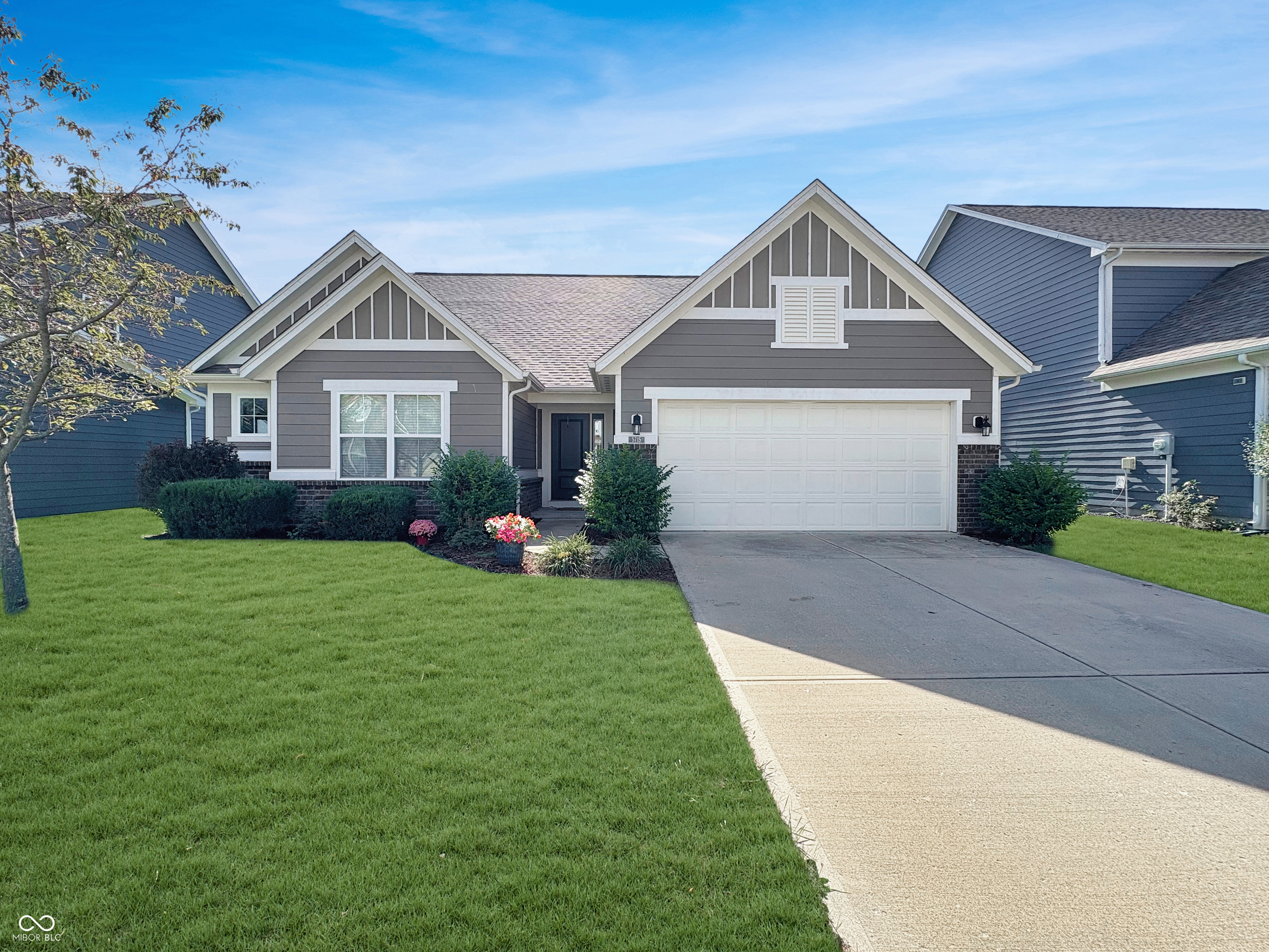 5715 Sly Fox Lane Indianapolis IN 46237