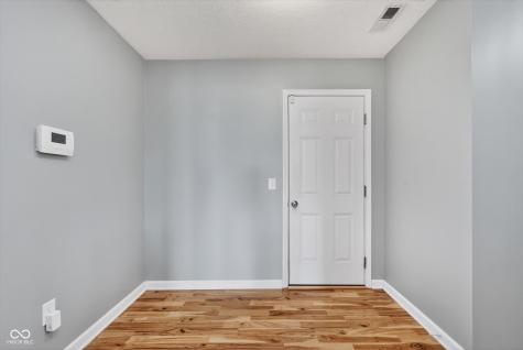 5715 Sly Fox Lane Indianapolis IN 46237