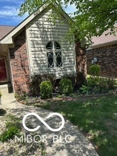 1076 W Southport Road Indianapolis IN 46217
